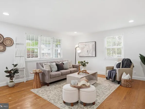 1802 Leadburn Rd, Towson, MD 21204