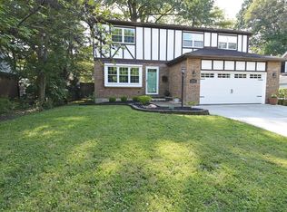 6735 Wooster Pike, Cincinnati, OH 45227