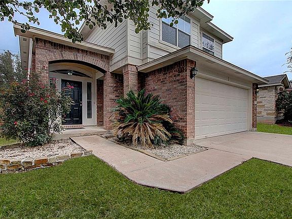 3rd image of 3775 Castle Rock Dr