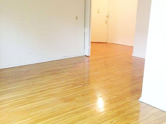 4th image of 13520 82nd Ave APT 5K