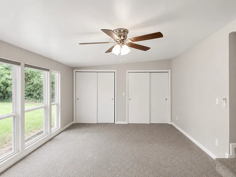 4713 N Harvey Pkwy — Photo 23