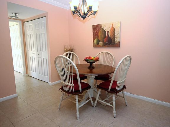 5th image of 51 Windsor #C