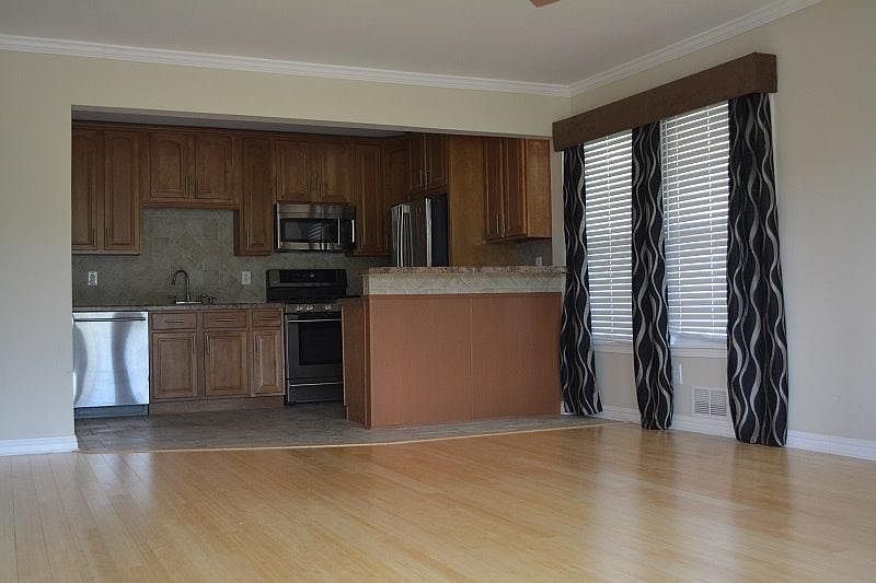 Living Room - I