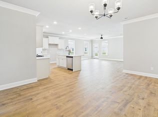 107 Belle Lake Dr, Lafayette, LA 70506