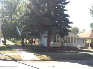 801 3rd Ave W, Williston, ND 58801