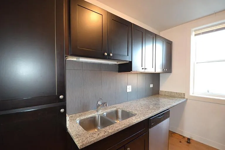 4606-08 N Kildare Ave #4608-1E — Photo 7