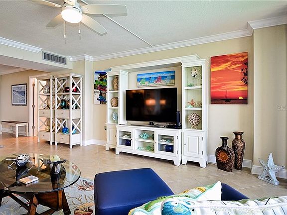 4th image of 440 S Gulfview Blvd APT 1407