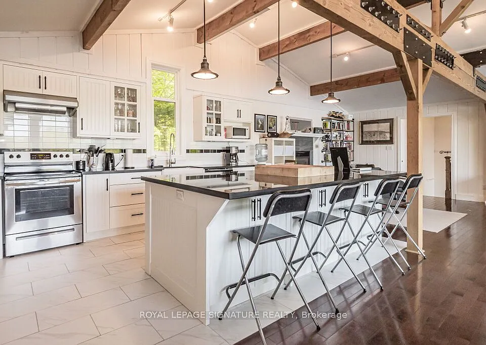 1127 Sunny Lake Rd