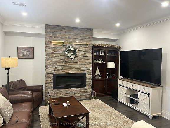 5th image of 71 Stockdale Cres