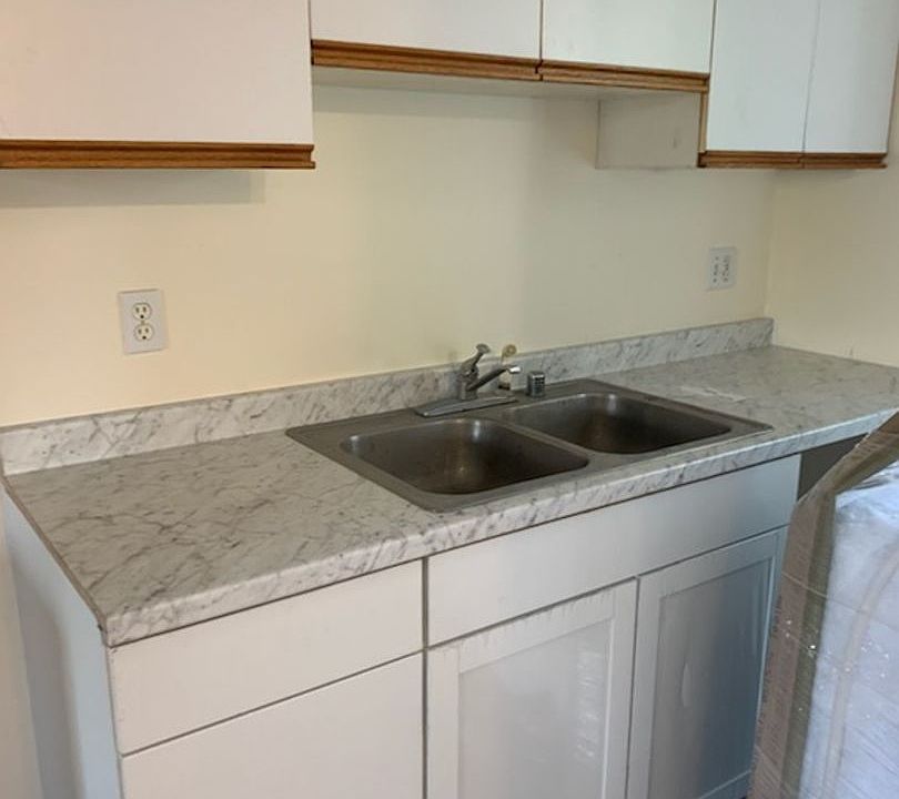 1st image of 1660 Runge Ave APT 4