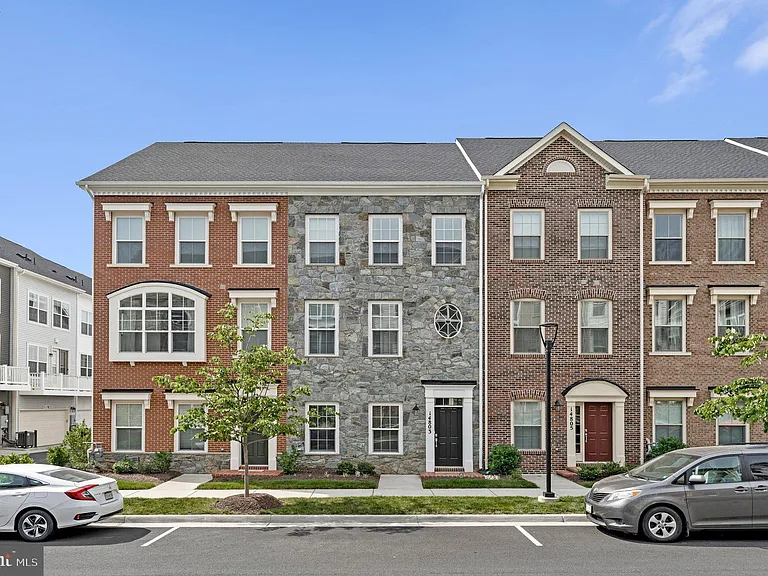 14803 Retreat Blvd — Photo 1