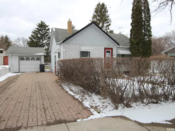 54 James AVENUE, Yorkton, SK S3N 2C4