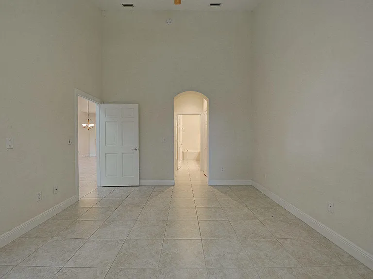 1645 Baseline Ln — Photo 11