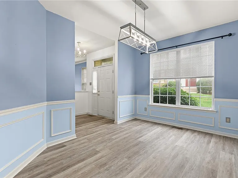 8100 Cross Creek Cir — Photo 10