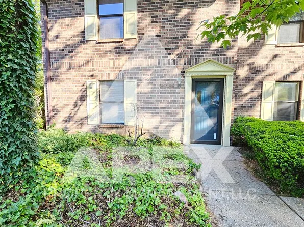 1331 Francis Station Dr, Knoxville, TN 37909