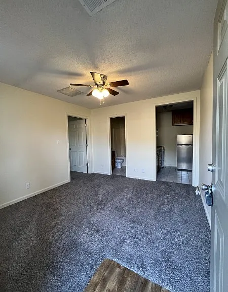 120 Ballygar St #J — Photo 2