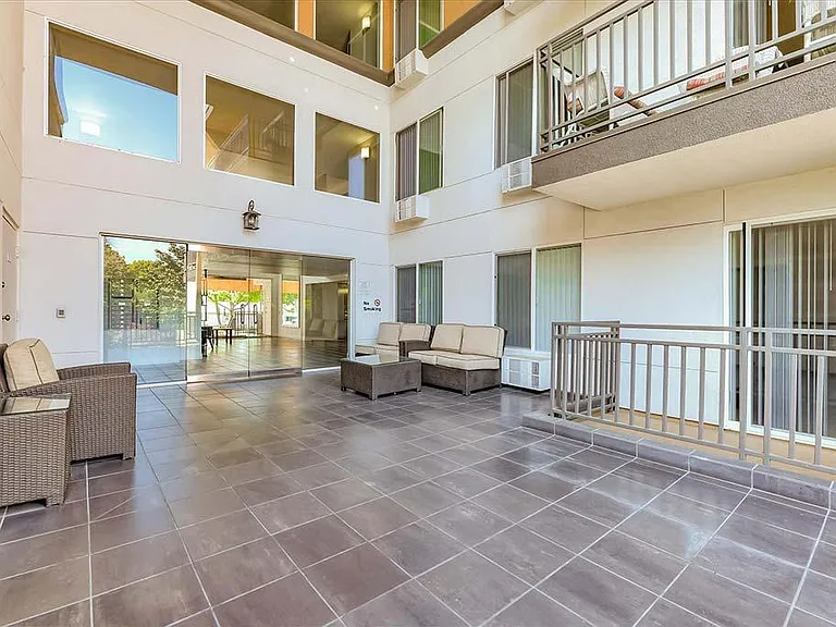 The Luxe Apartments — Photo 27