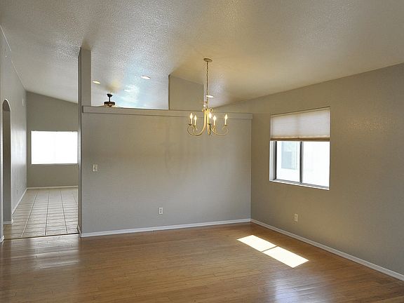 4th image of 7796 N Sun Flair Dr