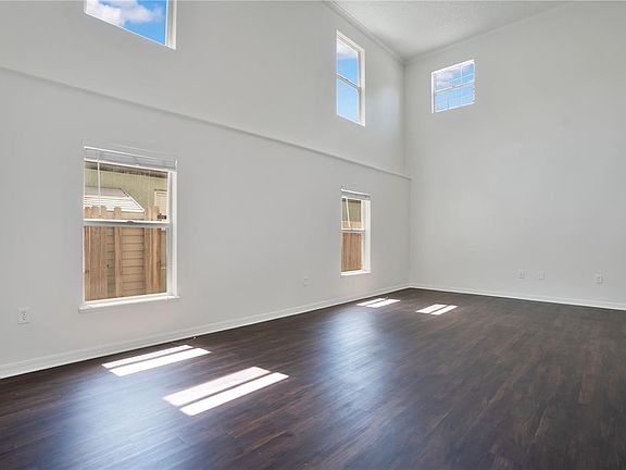 4th image of 13727 GENTLE WOODS AVENUE