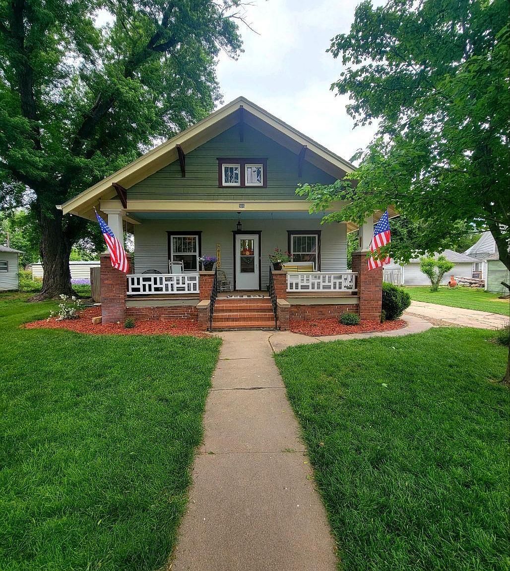 506 6th St, Edgar, NE 68935 Zillow