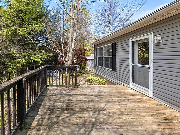 4th image of 1542 Glenhaven Ln