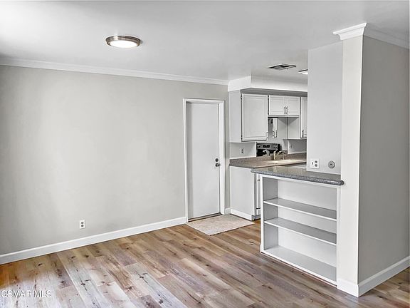 4th image of 3712 Summershore Ln