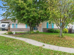 3617 Knight Ct SW, Cedar Rapids, IA 52404