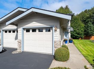 1392 Bayview Ct APT 1, Blaine, WA