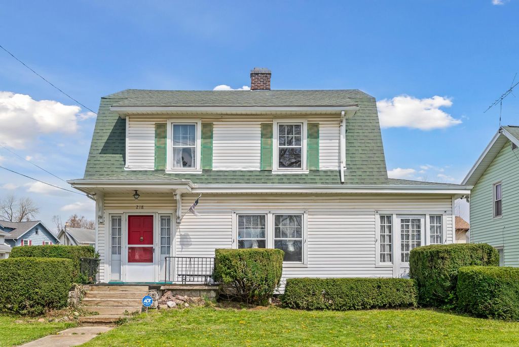 Real estate listing image