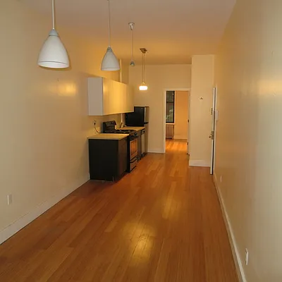 Rented by Nooklyn NYC LLC | media 45