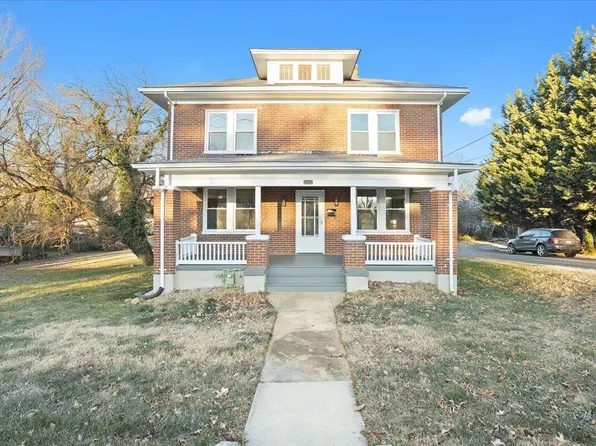 2032 10th St NW, Roanoke, VA 24012