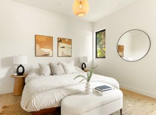 2669 1/2 Benedict St, Los Angeles, CA 90039
