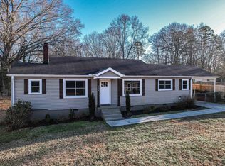 234 Perry Ave, Simpsonville, SC 29681