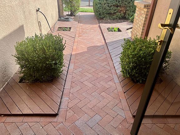 4th image of 5523 Vista Sandia NE