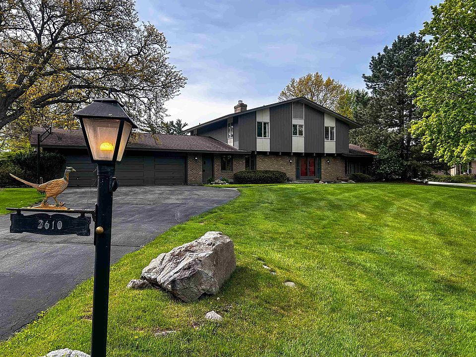 1st image of 2610 Pewanaga Pl