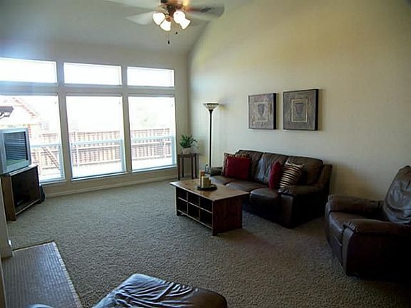 5th image of 2521 Hammock Lake Dr