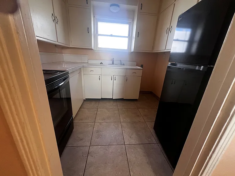 301 Chestnut St #1/2 — Photo 5