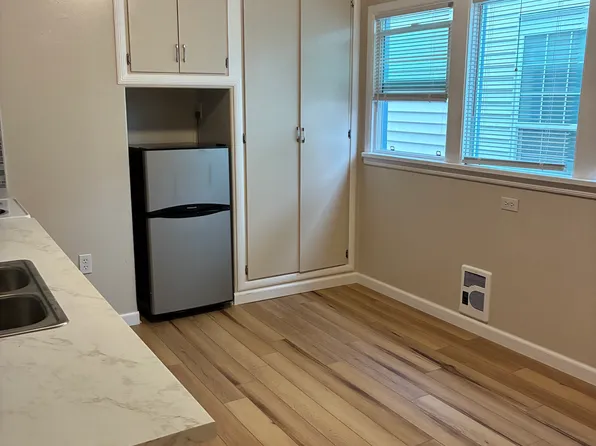 1345 Elizabeth Ave #4, Bremerton, WA 98337