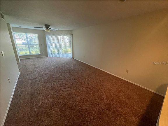 5th image of 10122 Winsford Oak Blvd APT 401