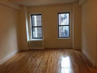 Rented by Roberto Guilbet, LREB