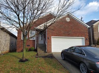 135 Bass Pond Glen Dr, Nicholasville, KY 40356