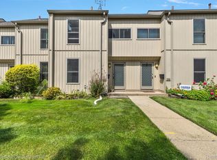 2004 Hyde Park Rd, Detroit, MI 48207