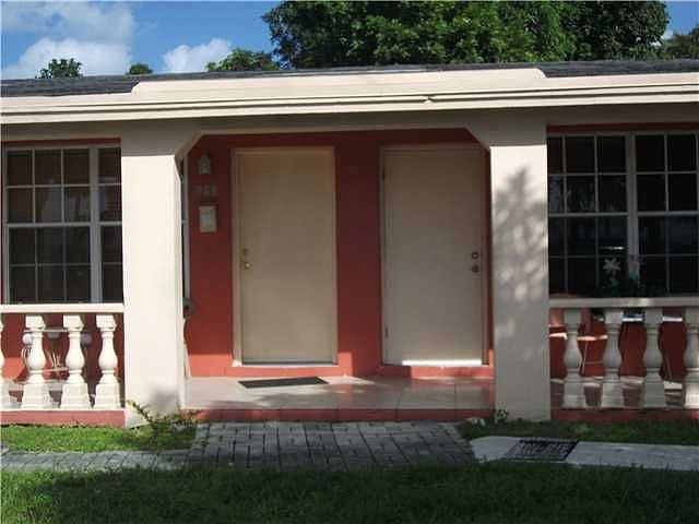 2nd image of 680 Douglas Rd