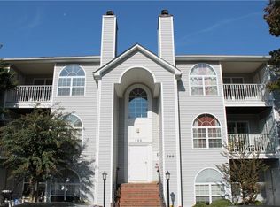 711 Rivertree Ln, Winston Salem, NC 27103