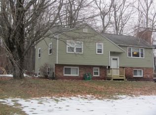 6 Floyd Rd, Derry, NH 03038