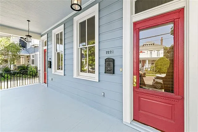 3 bed, 1.5 bath, 1620 sqft, $2,200 — Photo 2
