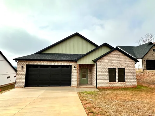 132 Bloom Ct, Lynchburg, VA 24501