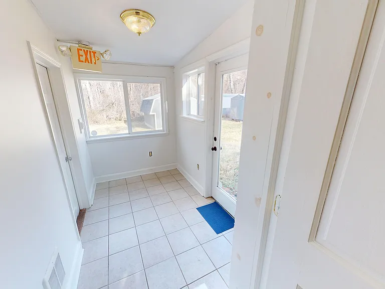 5223 John Marshall Hwy — Photo 6