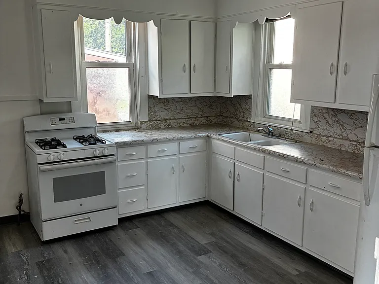 636 Russell Ave #636 — Photo 1