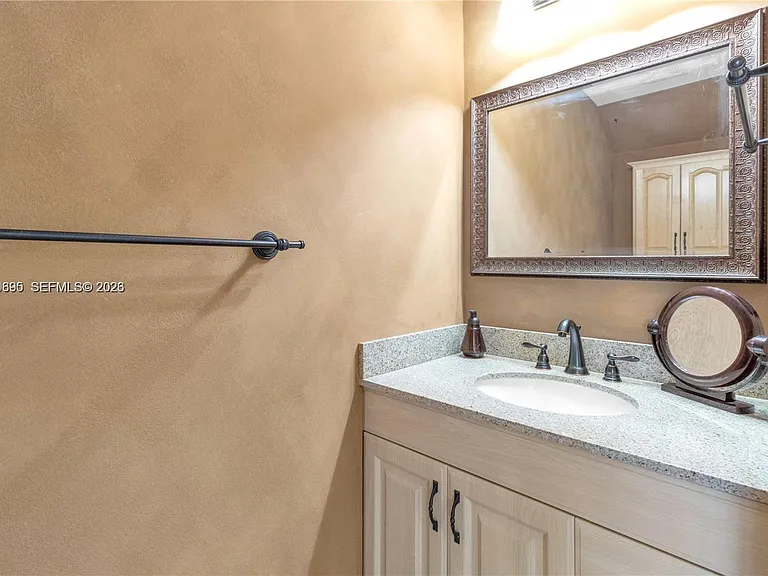 1393 Barcelona Way #4-26 — Photo 9